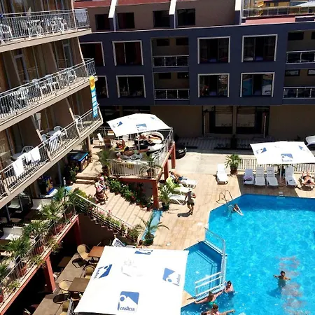 Tia Maria - Premium Hotel